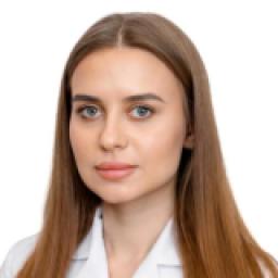 Кулешова Эвелина Евгеньевна