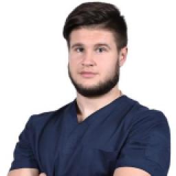 Акаев Михаил Олегович