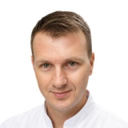 Сааков Александр Арсеньевич